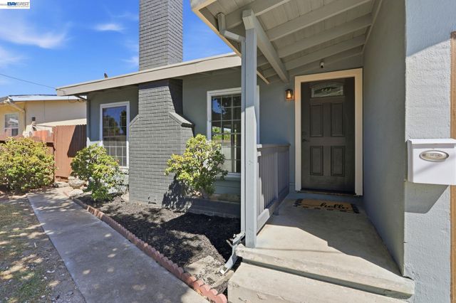 6684 Graham Ave, Newark, CA 94560