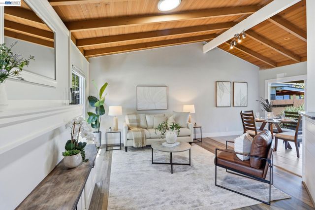 6684 Graham Ave, Newark, CA 94560