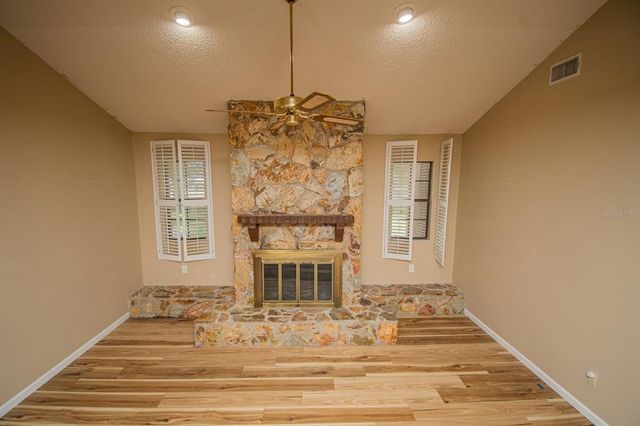 4805 BUGG ROAD, Plant City, FL 33567