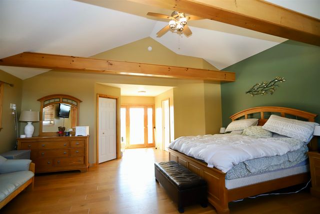 80 Roberge Street, Newport City, VT 05855