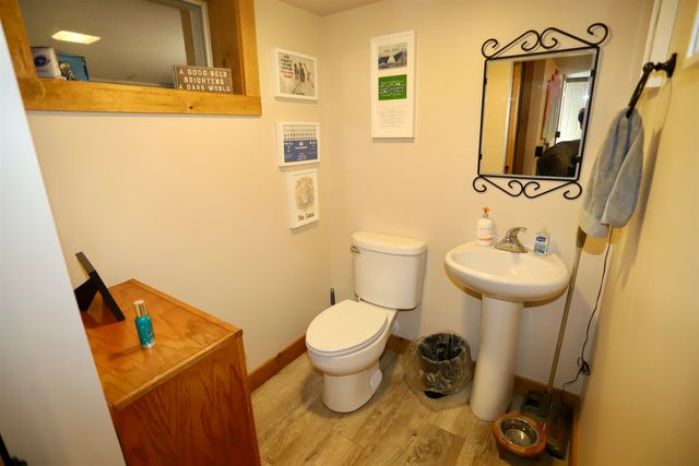 80 Roberge Street, Newport City, VT 05855