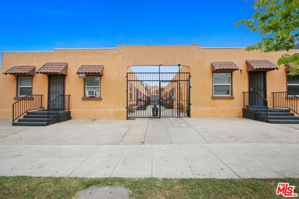 1626 Pacific Avenue, Long Beach, CA 90813 — exterior