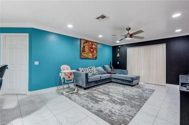 4520 Douglas LN, Lehigh Acres, FL 33973