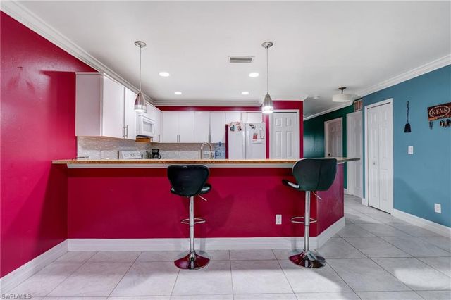 4520 Douglas LN, Lehigh Acres, FL 33973