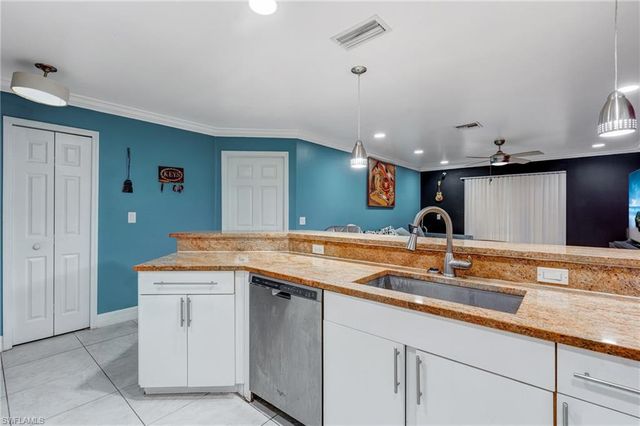 4520 Douglas LN, Lehigh Acres, FL 33973