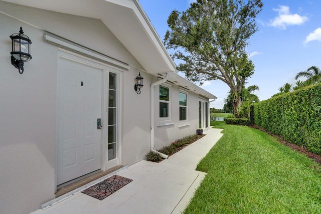 175 BRIER Circle, Jupiter, FL 33458