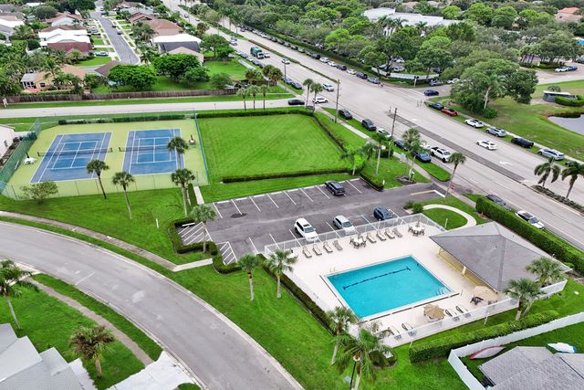175 BRIER Circle, Jupiter, FL 33458