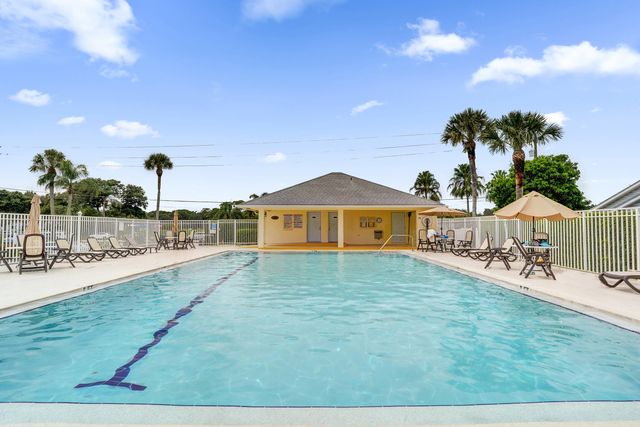175 BRIER Circle, Jupiter, FL 33458
