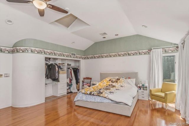 1 Brothers Court, Dix Hills, NY 11746