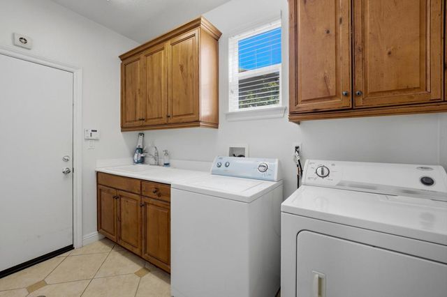 77355 New Mexico Drive, Palm Desert, CA 92211