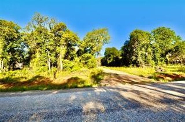 1017 Ironwood Way, Poolville, TX 76487