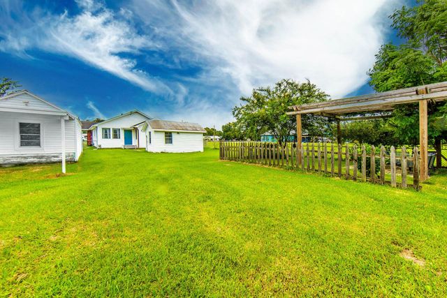 1095 Highway 304, Thibodaux, LA 70301