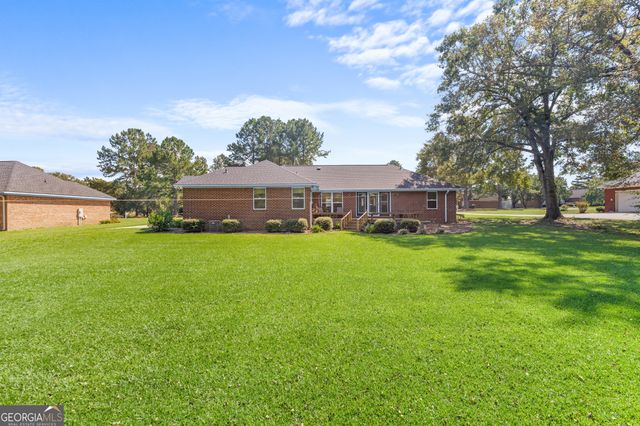 1139 Bartlett Drive, Statesboro, GA 30461