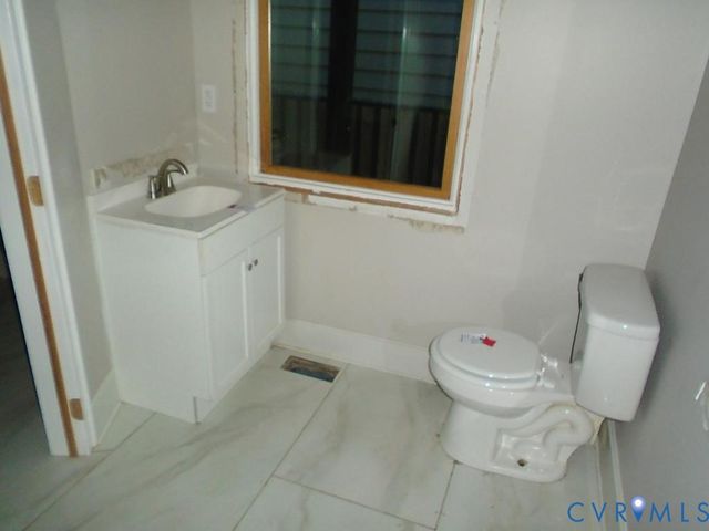 2011 Venable, Richmond, VA 23223
