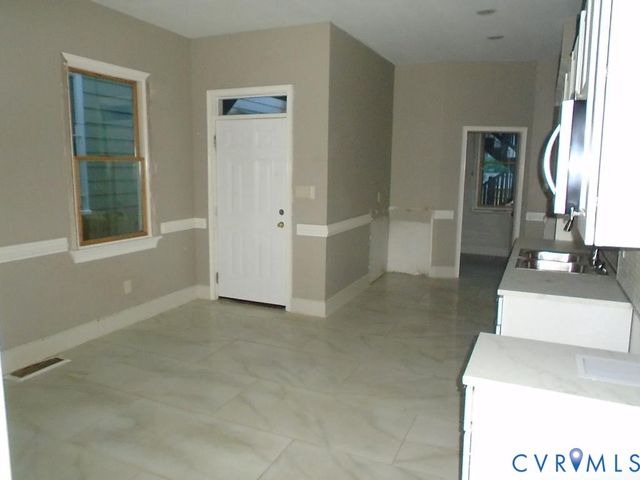 2011 Venable, Richmond, VA 23223