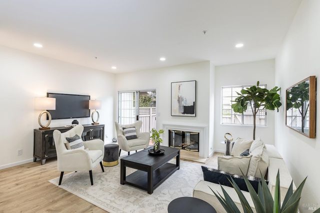 12 Valley Club Cir, Napa, CA 94558