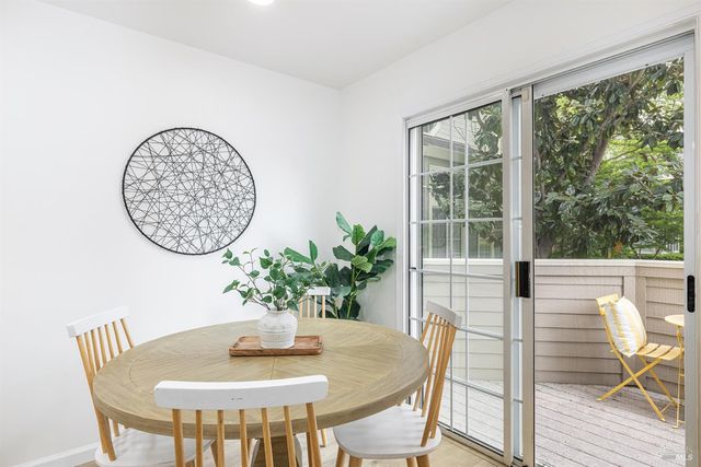 12 Valley Club Cir, Napa, CA 94558