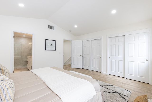 12 Valley Club Cir, Napa, CA 94558