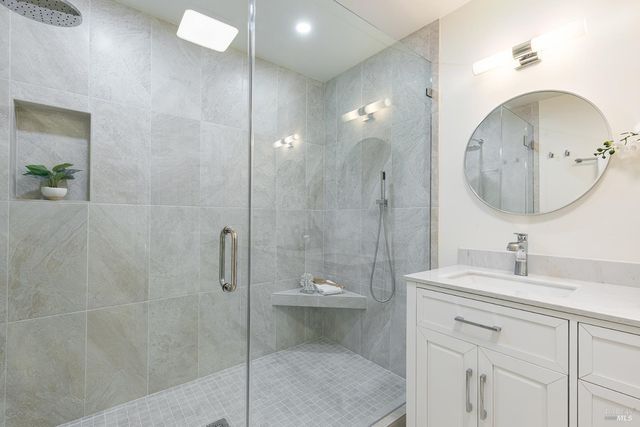 12 Valley Club Cir, Napa, CA 94558