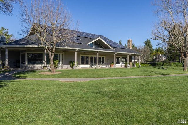 12 Valley Club Cir, Napa, CA 94558