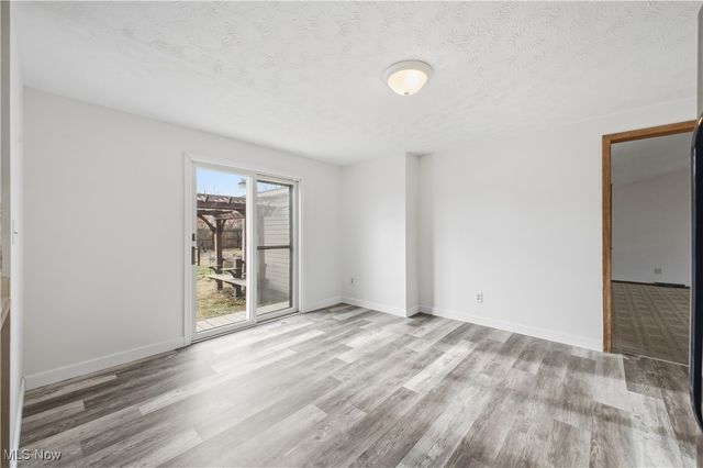 541 Blossom Avenue, Campbell, OH 44405