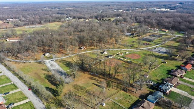 541 Blossom Avenue, Campbell, OH 44405