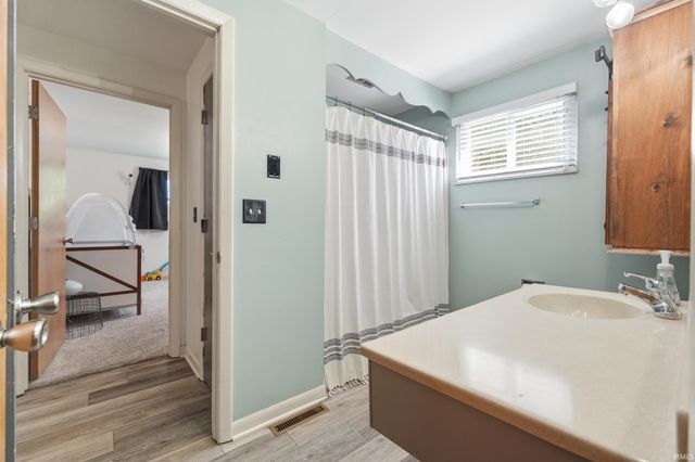 4903 Desoto Drive, Fort Wayne, IN 46815
