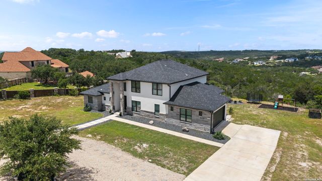 921 COUNTY ROAD 2801 E, Mico, TX 78056