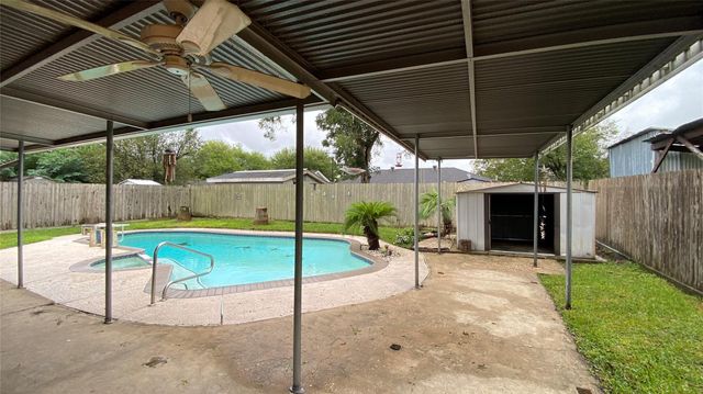 4634 Sandydale Lane, Houston, TX 77039