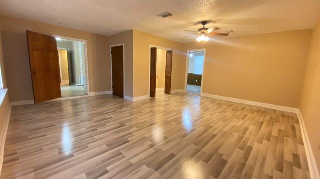 4634 Sandydale Lane, Houston, TX 77039