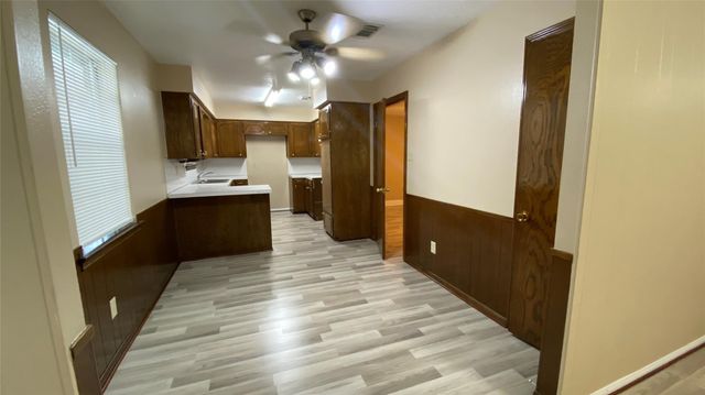 4634 Sandydale Lane, Houston, TX 77039