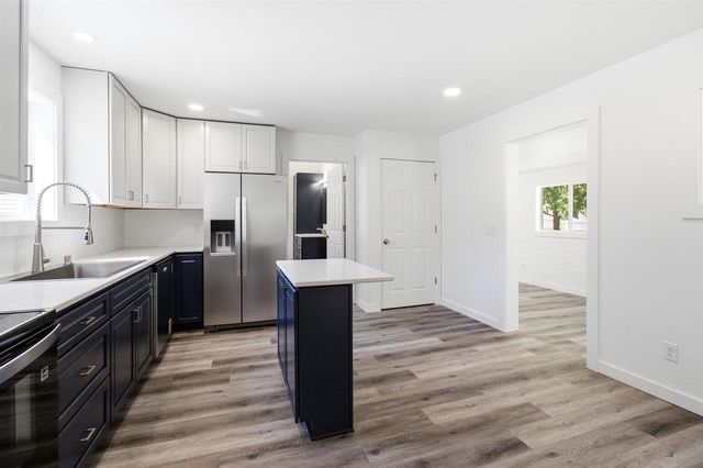 223 E Woolcock Street, Jefferson, WI 53549