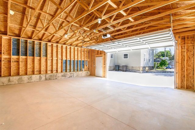 223 E Woolcock Street, Jefferson, WI 53549