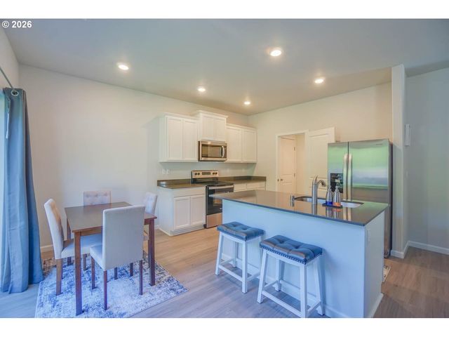 3301 Ne 120TH Cir, Vancouver, WA 98686
