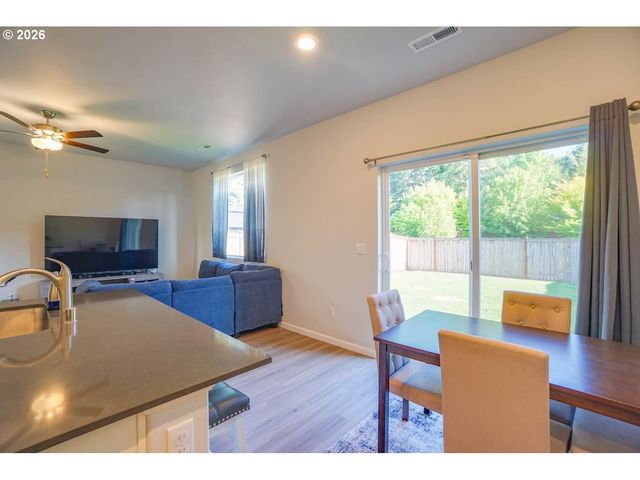 3301 Ne 120TH Cir, Vancouver, WA 98686