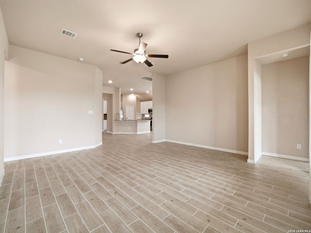 233 HOLLAND PARK, Schertz, TX 78108