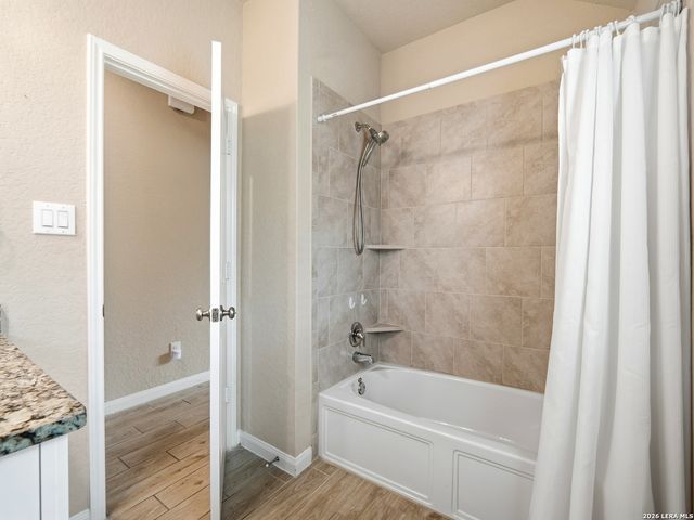 233 HOLLAND PARK, Schertz, TX 78108