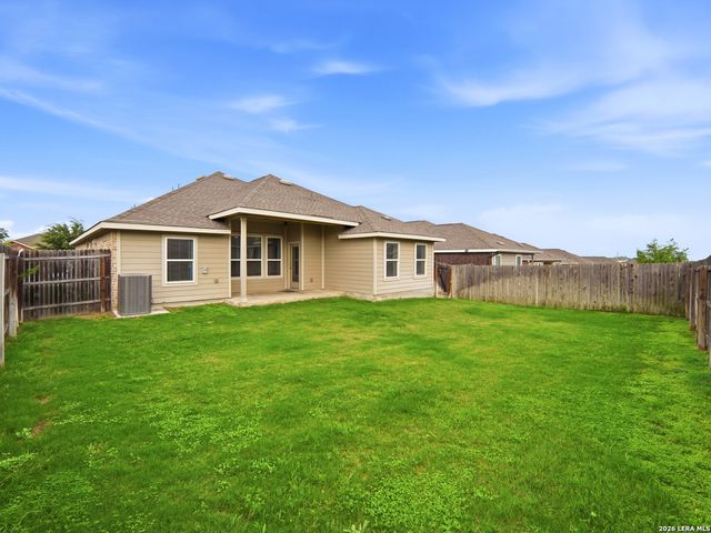 233 HOLLAND PARK, Schertz, TX 78108