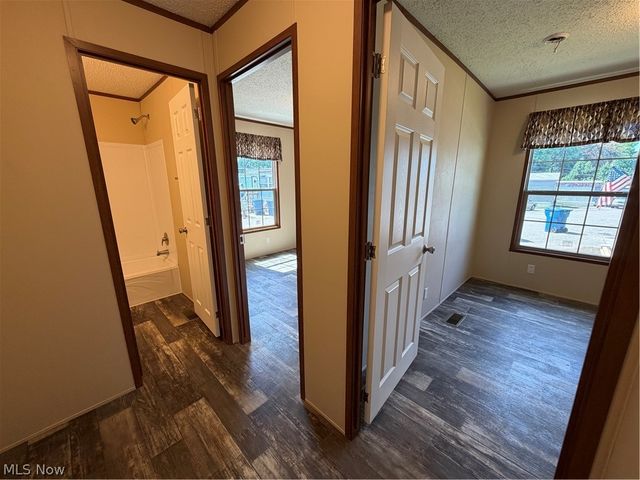 2606 Lincoln Way W 31, Massillon, OH 44647