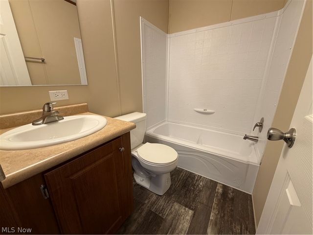 2606 Lincoln Way W 31, Massillon, OH 44647