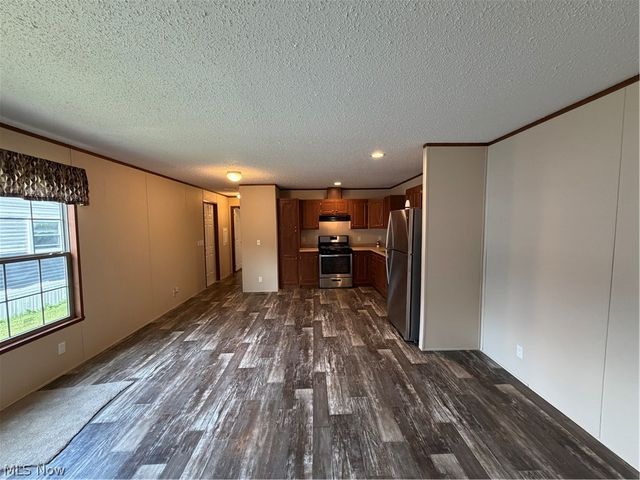 2606 Lincoln Way W 31, Massillon, OH 44647