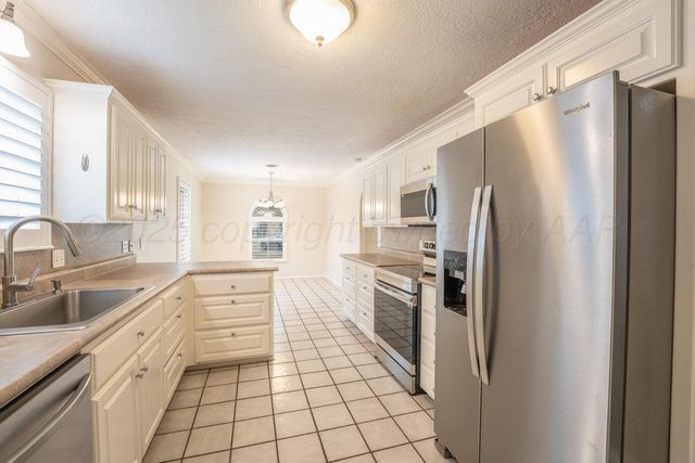 6512 GARWOOD Road, Amarillo, TX 79109