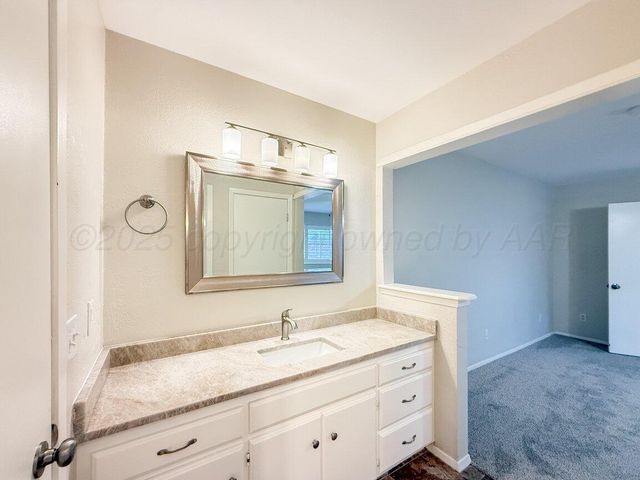 6512 GARWOOD Road, Amarillo, TX 79109