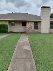 3612 Jewel Street, Sachse, TX 75048
