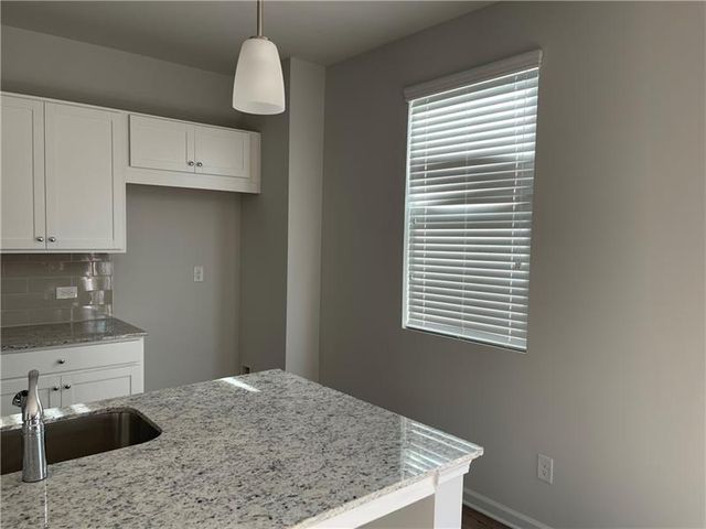 240 Summerwood Lane, Dawsonville, GA 30534