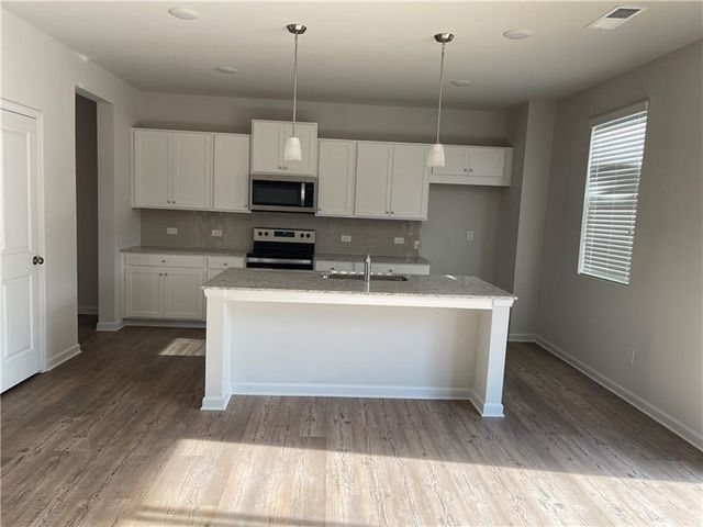 240 Summerwood Lane, Dawsonville, GA 30534