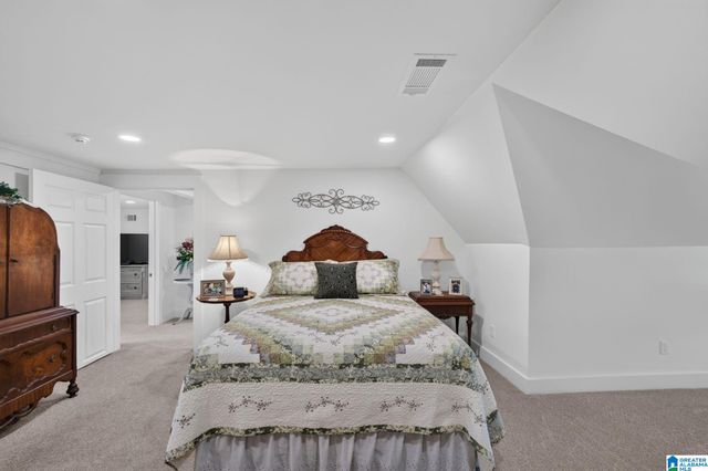 400 5TH STREET N, Clanton, AL 35045