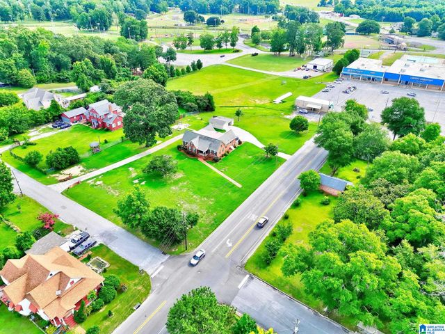 400 5TH STREET N, Clanton, AL 35045