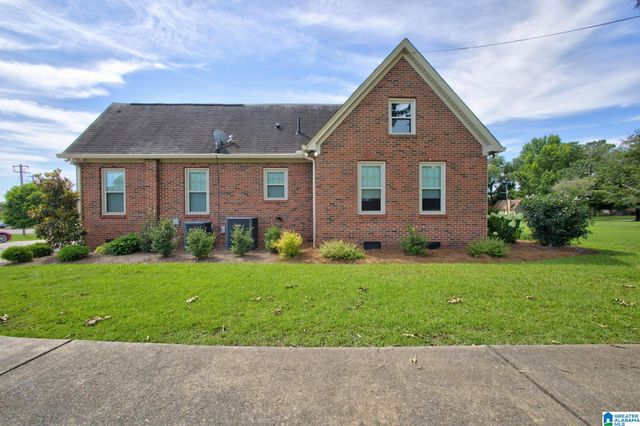 400 5TH STREET N, Clanton, AL 35045