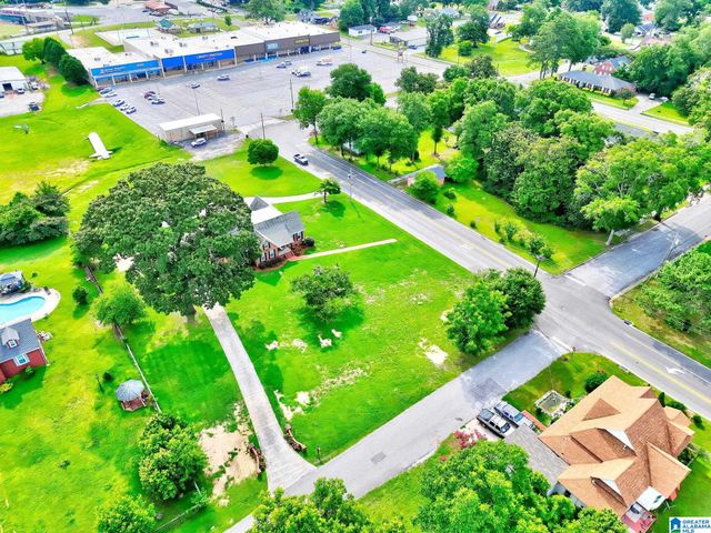 400 5TH STREET N, Clanton, AL 35045